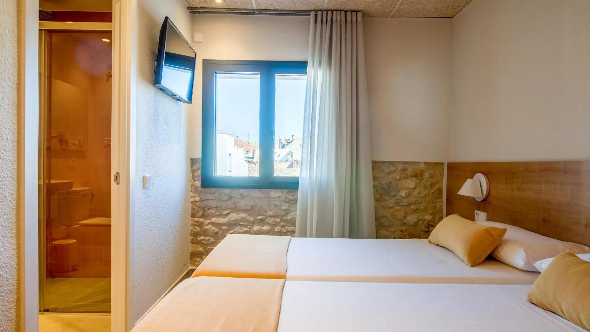 Hostal Barris Pals 2*,